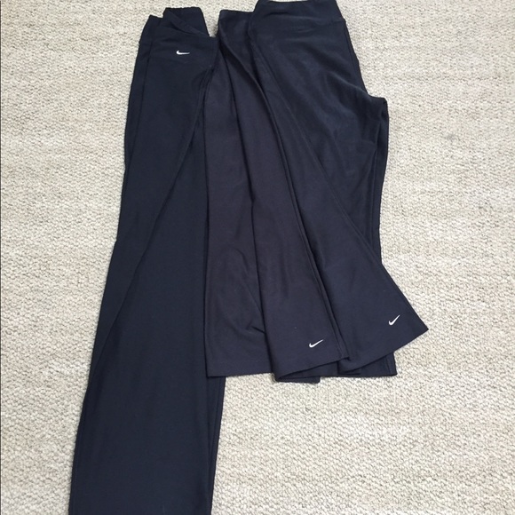 Nike Activewear - Size M - Picture 2 of 4